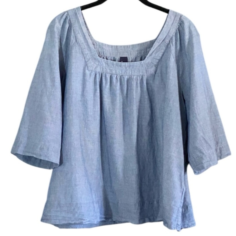 GAP Light Blue Chambray Women's Blouse